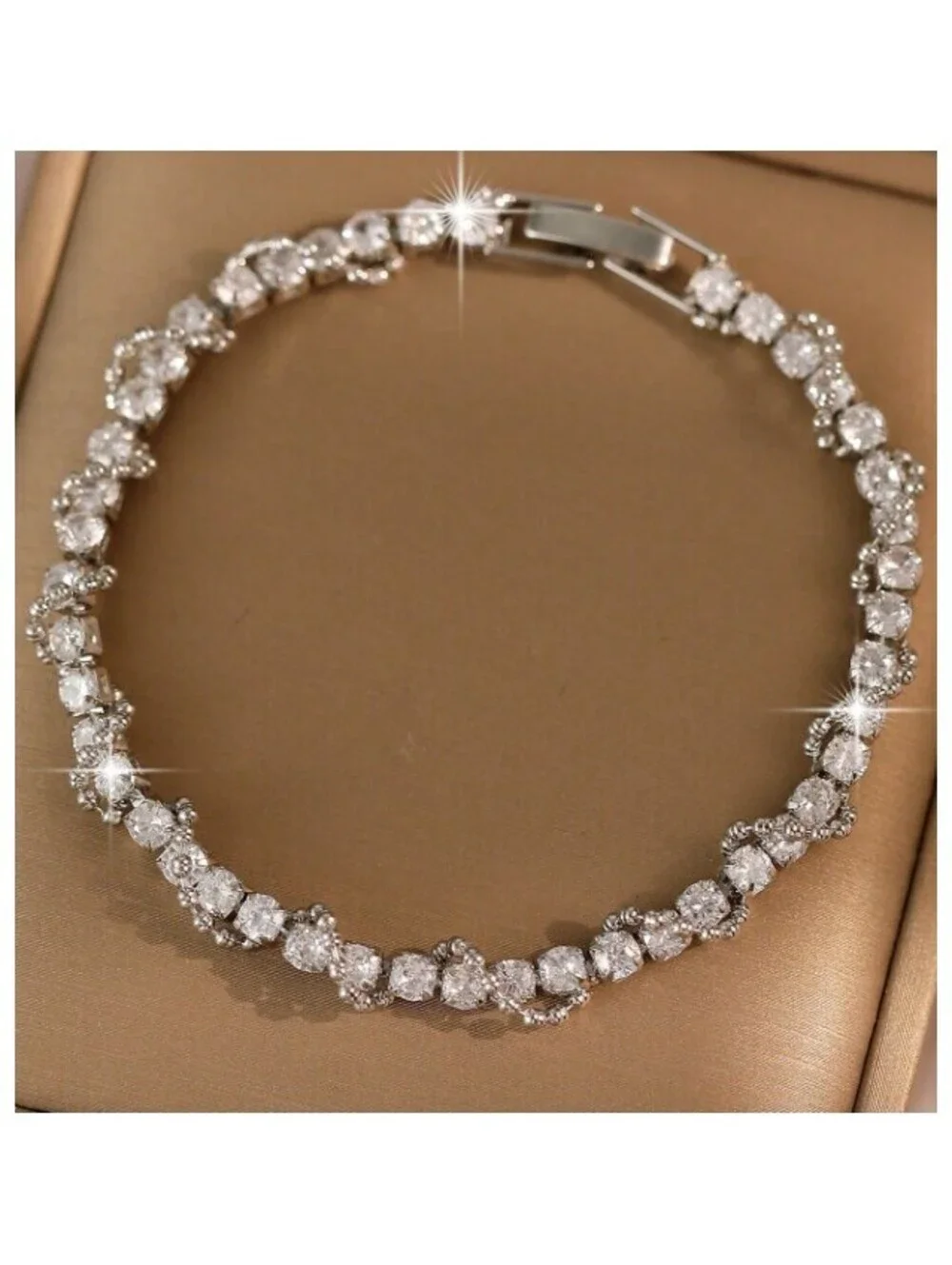 Twirled sparkle - Bracelet - Silver - CZs - 7